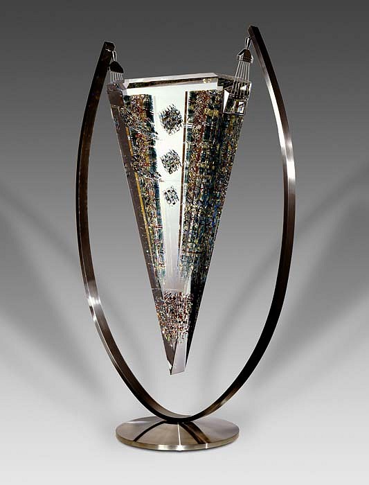 Jon Kuhn, Mar D'Amour, 2006
Glass Sculpture