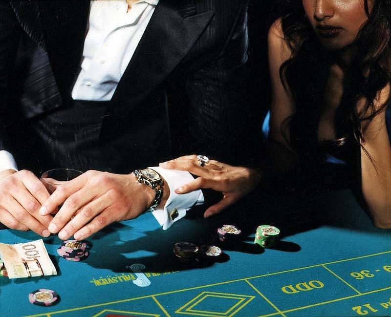 David Drebin, Casino, 2005
Digital C Print, 20 x 25 inches, 30 x 37.5 inches and 48 x 60 inches