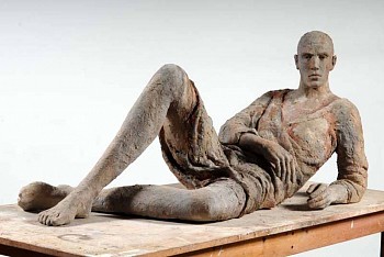 Work:&nbsp;Hanneke Beaumont Terracotta #82 (also available in bronze)