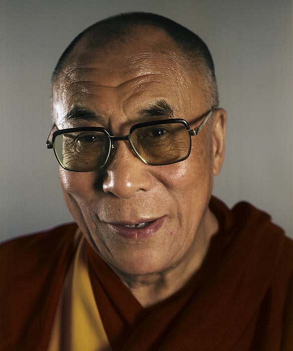 Chuck Close, Dalai Lama, 2005
Archival Color Digital Pigment Print on Hahnemuhle Photo Rag, 55 x 44 inches