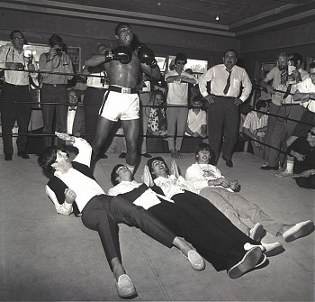 Harry Benson -&nbsp;Harry Benson The Beatles Cassius Clay, Miami