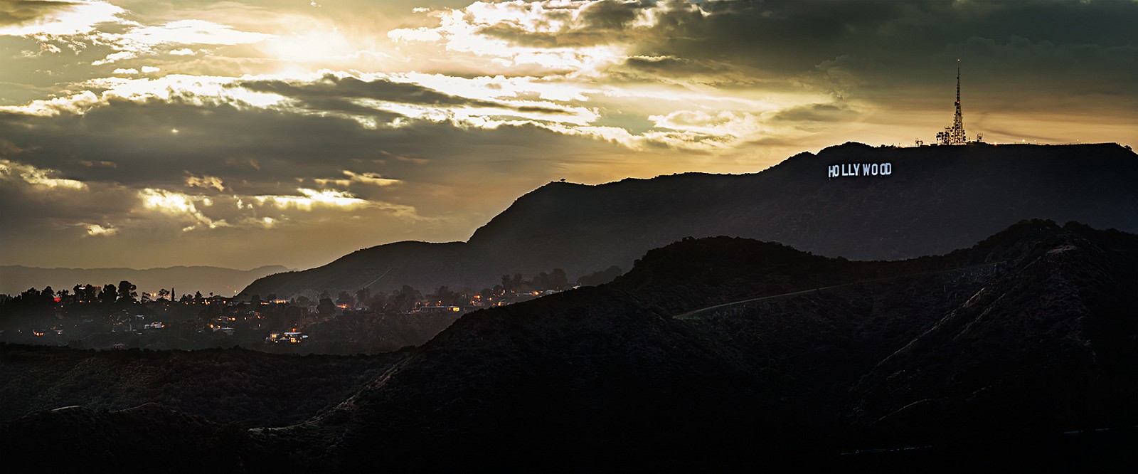 David Drebin, Hollywood Dreams, 2014
Digital C Print, 20 x 48 inches; 30 x 72 inches; 40 x 96 inches