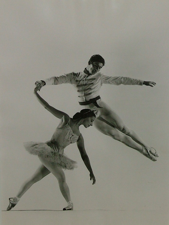 Gjon Mili, Alicia Alonso & Igor Youskevitch, 1947
Vintage Silver Gelatin Print, 11 x 14 inches