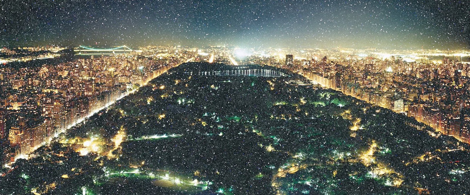 David Drebin, Central Park, 2021
Digital C Print with Diamond Dust, 35 x 84 in.