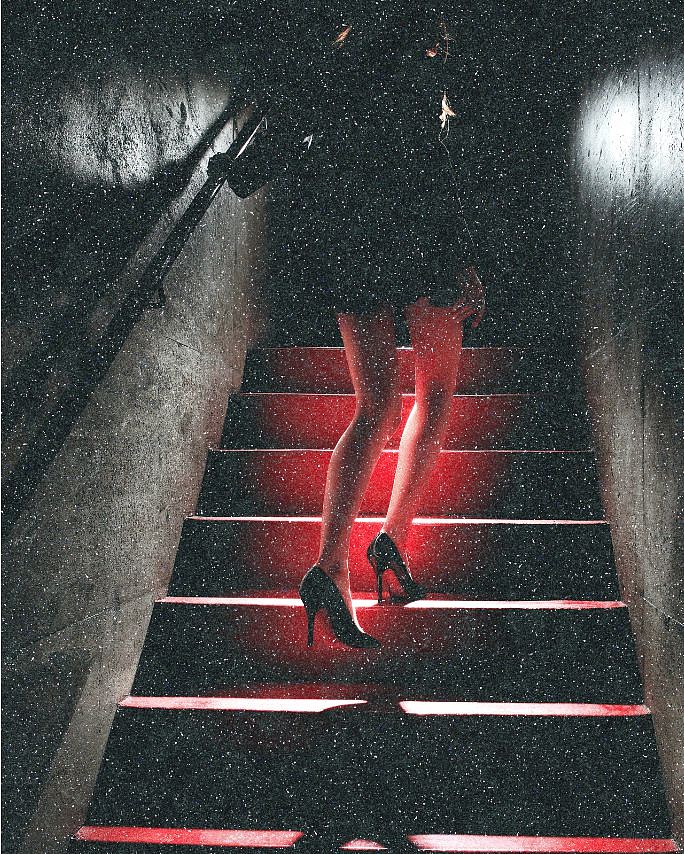 David Drebin, Girl On The Red Steps, 2021
Digital C Print with Diamond Dust, 49 x 39 in.
