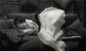 Melvin Sokolsky -&nbsp;Melvin Sokolsky Look Down, New York