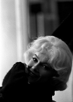 Lawrence Schiller -&nbsp;Lawrence Schiller Marilyn Monroe in her dressing room on the set of "Let's Make Love.", Los Angeles, California