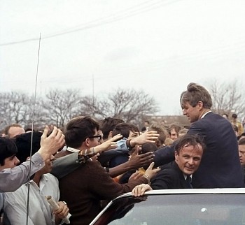 Harry Benson -&nbsp;Harry Benson RFK Campaigning in Kansas