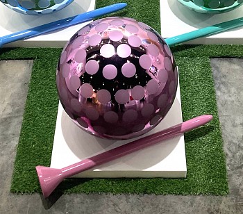 Work:&nbsp;Abby Modell Zero Gravity Golf Ball (Purple)
