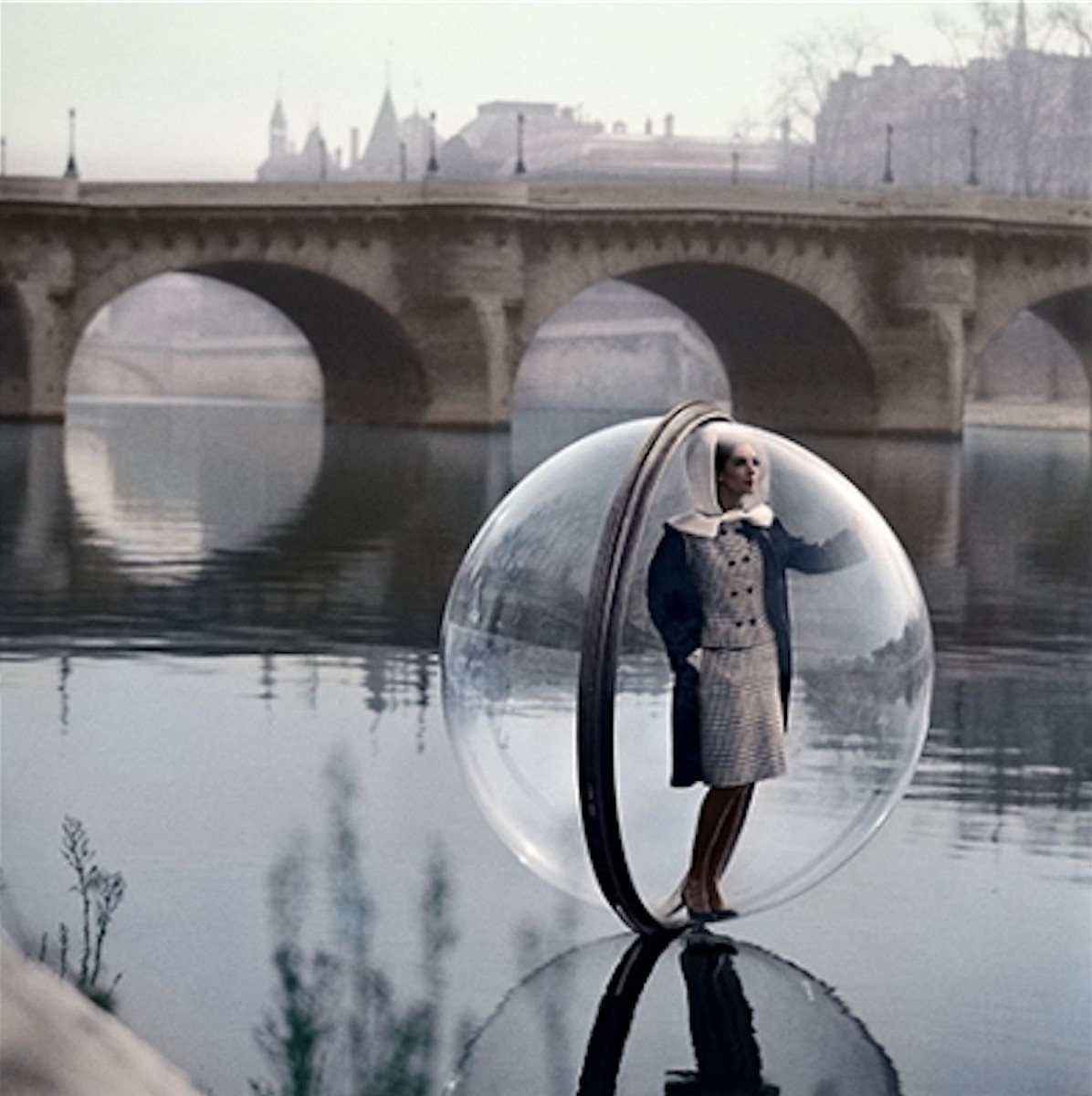 Melvin Sokolsky Bubble On Seine II